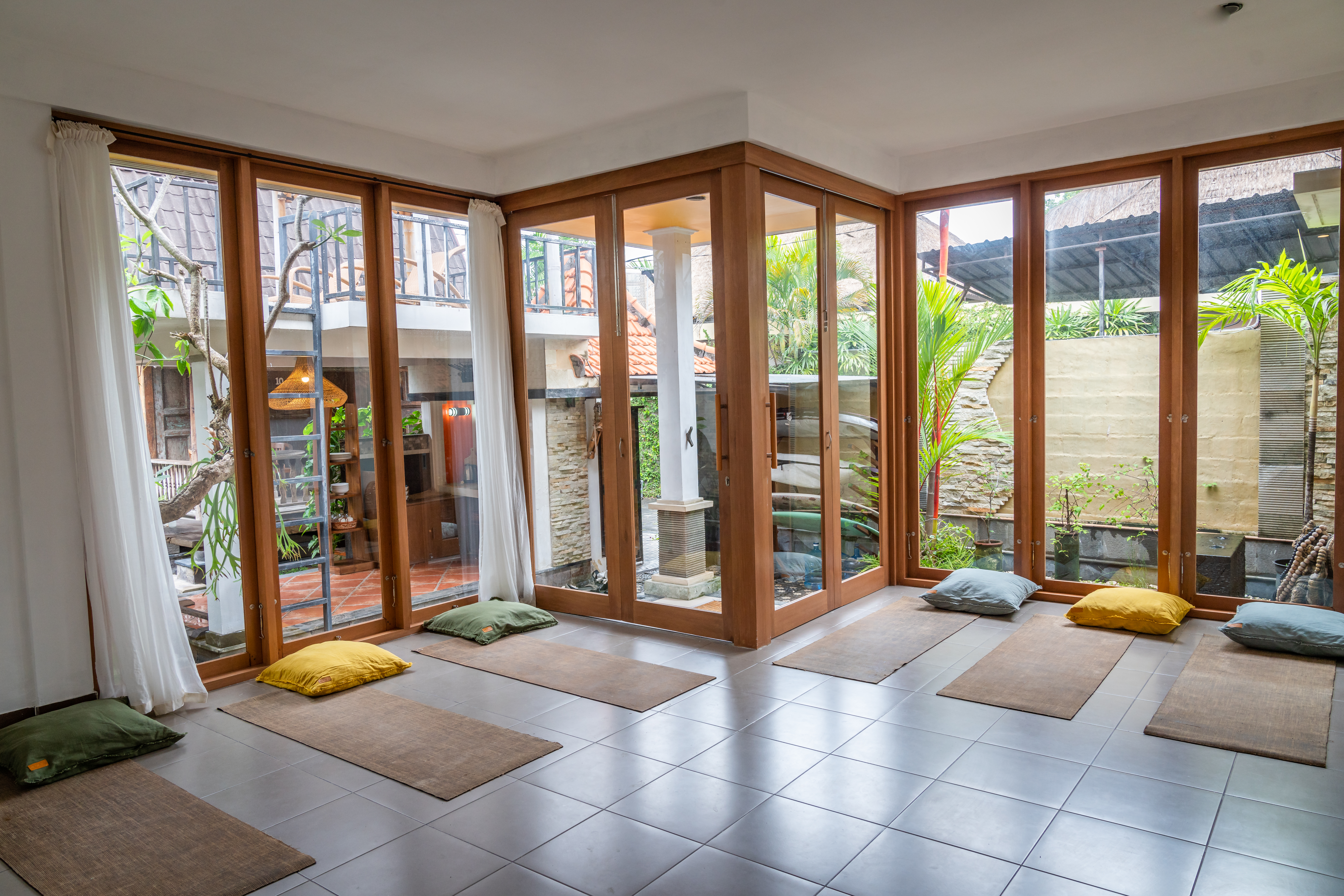 HER Place movement space